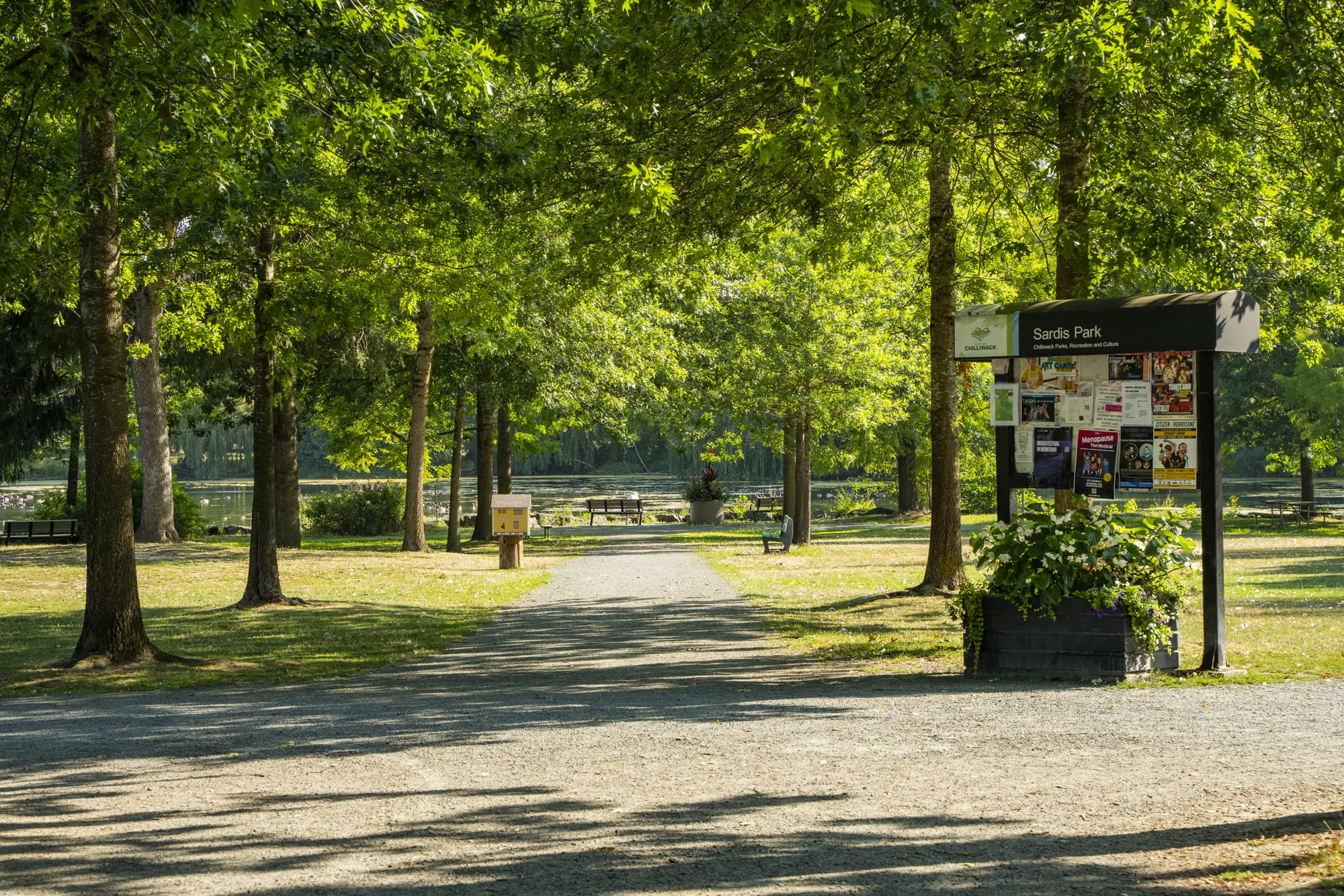 Path and lake at Sardis Park